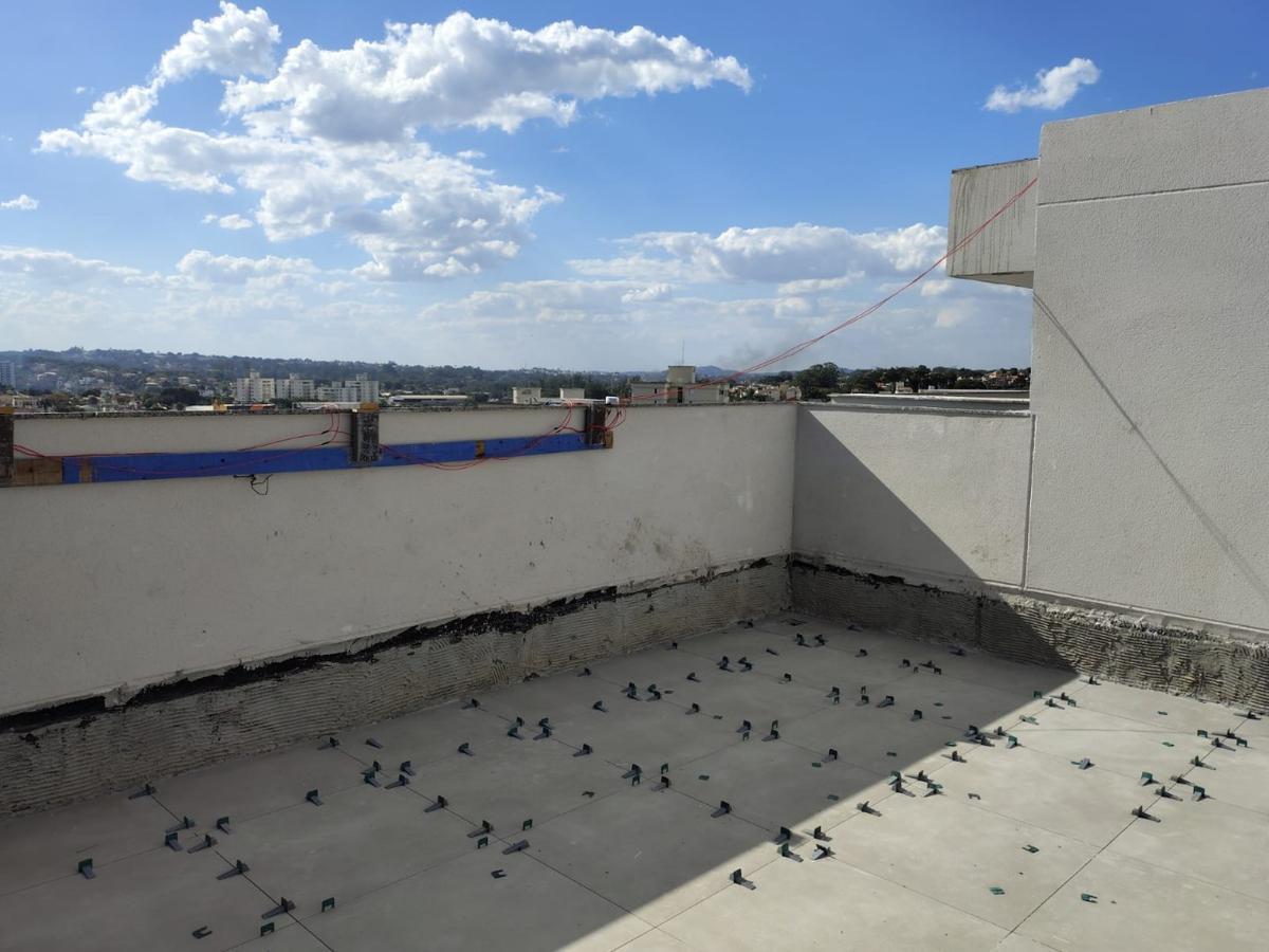 Cobertura, Castelo, 2 Quartos, 2 Vagas, 1 Suíte