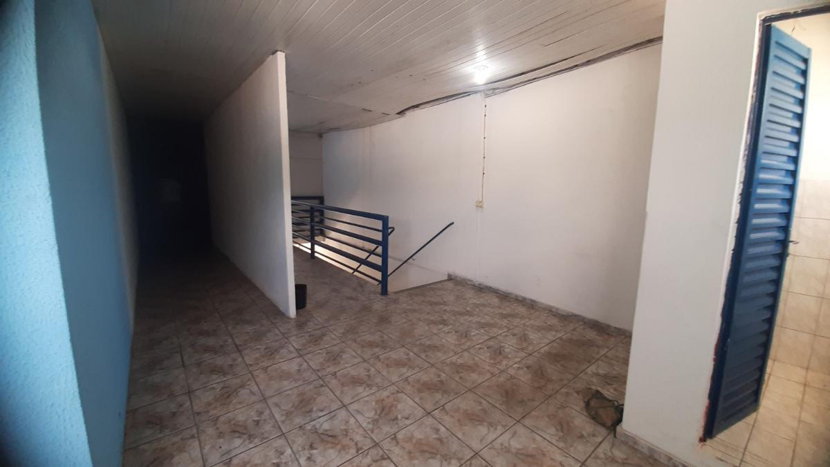 Prédio, Castelo, 0 Quarto, 15 Vagas