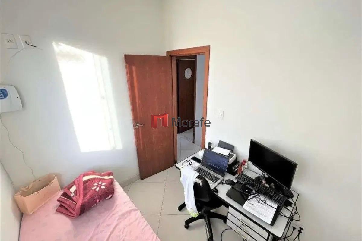 Casa, Santa Branca, 3 Quartos, 2 Vagas, 1 Suíte