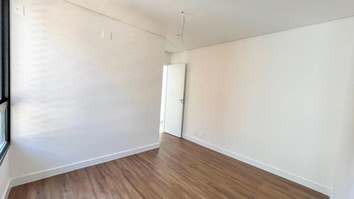 Apartamento, Serra, 2 Quartos, 2 Vagas, 1 Suíte