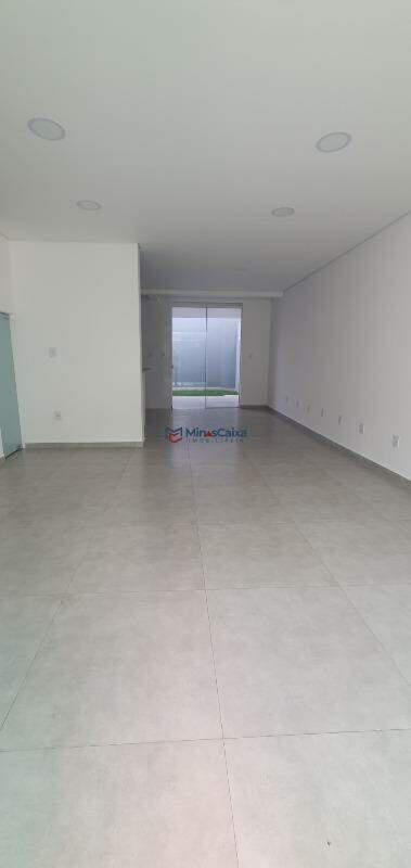 Casa, Primavera, 3 Quartos, 1 Vaga, 1 Suíte