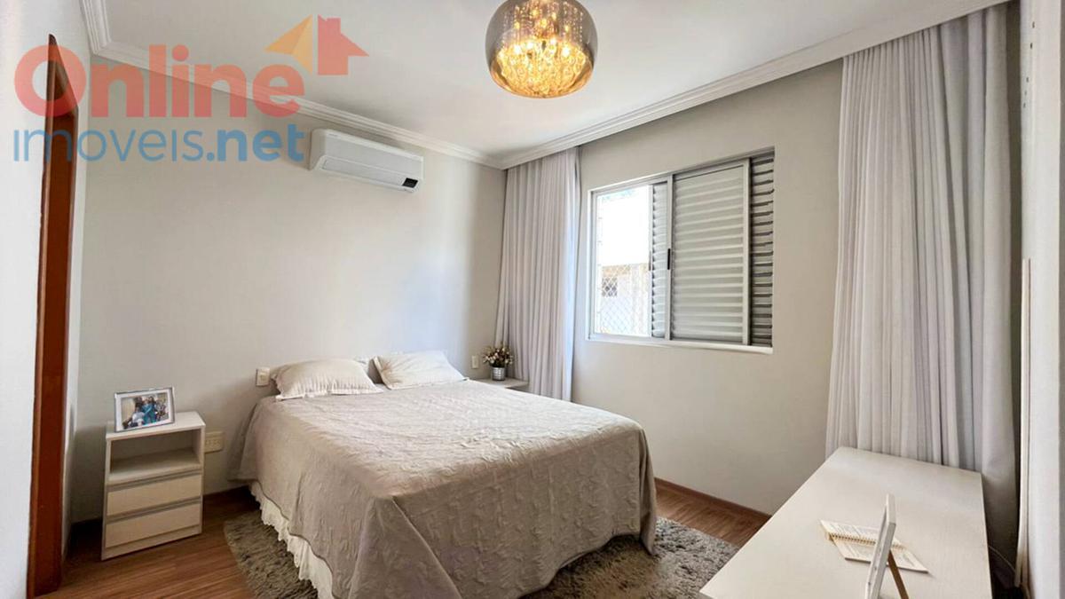 Apartamento, Castelo, 3 Quartos, 0 Vaga, 1 Suíte