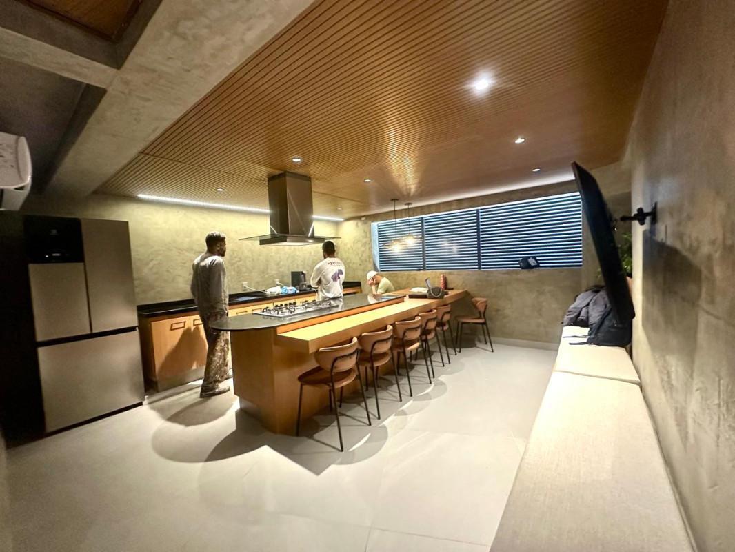 Apartamento, Lourdes, 2 Quartos, 2 Vagas, 1 Suíte