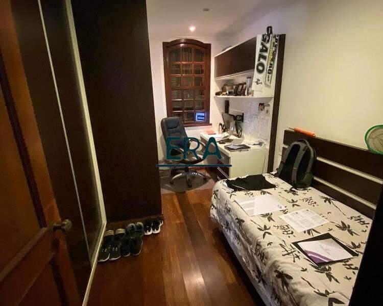 Casa, Santa Lúcia, 5 Quartos, 4 Vagas, 3 Suítes