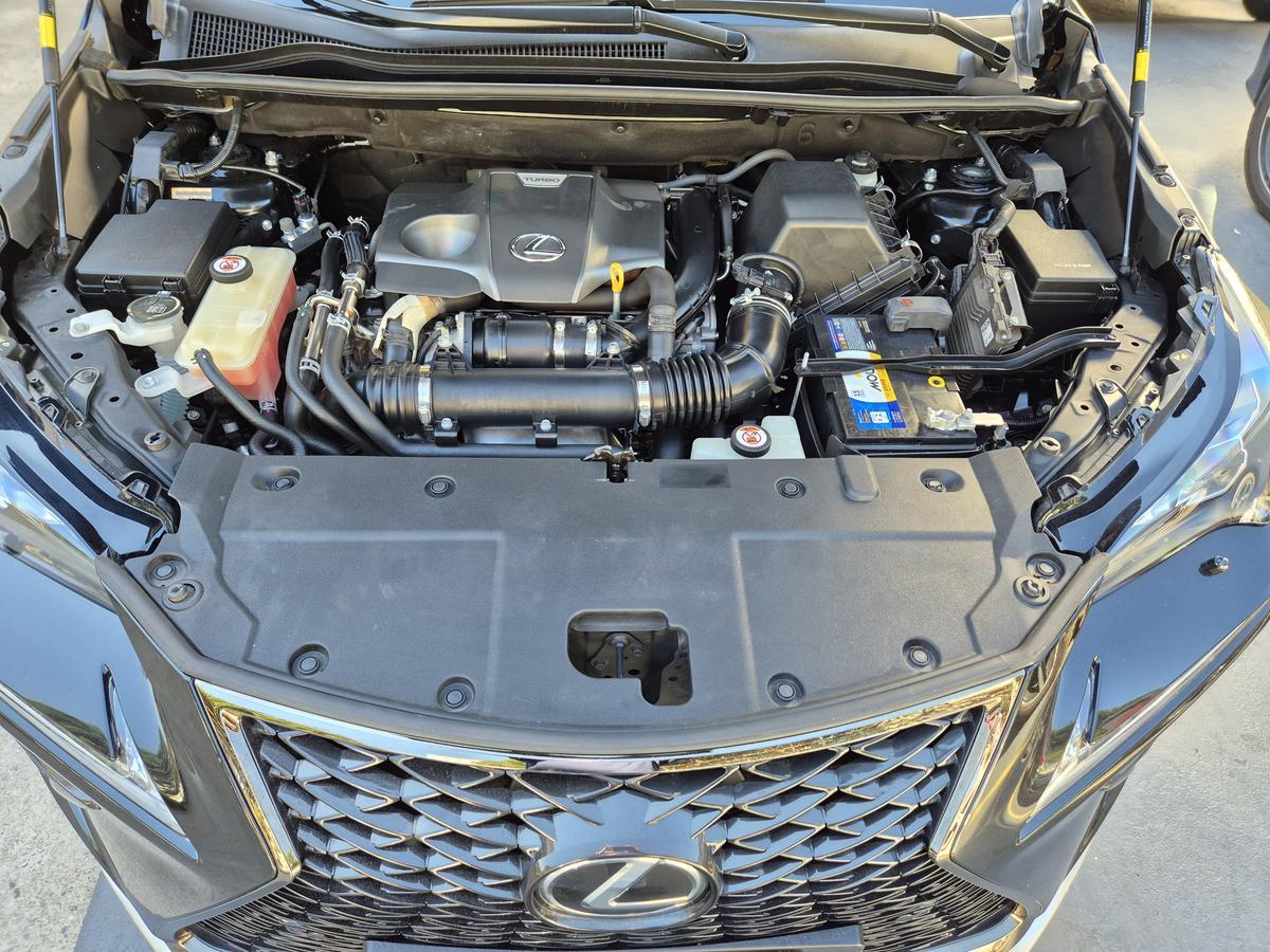 Lexus Nx-300 F-sport 2.0 16v 238cv Aut.