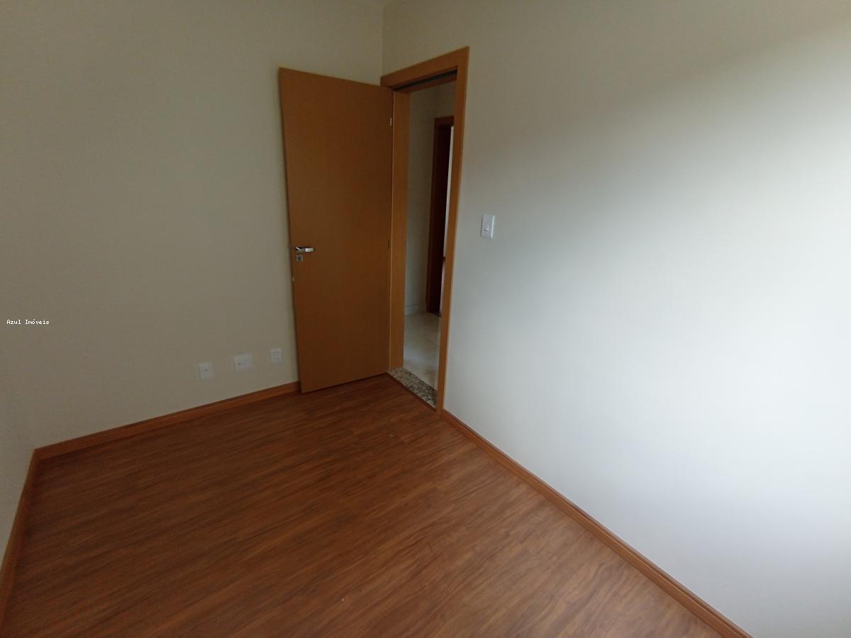 Apartamento, Santa Branca, 3 Quartos, 2 Vagas, 1 Suíte