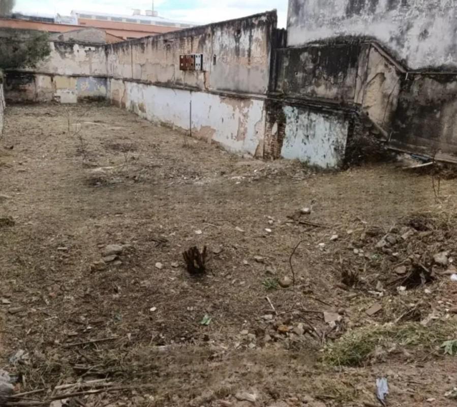 Lote, Centro, 0 Quarto, 0 Vaga