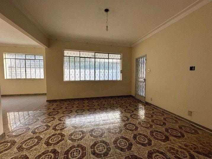 Casa, São João Batista (venda Nova), 3 Quartos, 2 Vagas, 1 Suíte