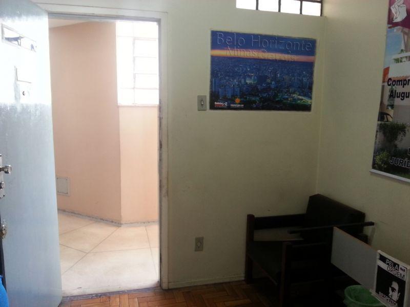 Sala, Centro, 0 Quarto, 1 Vaga