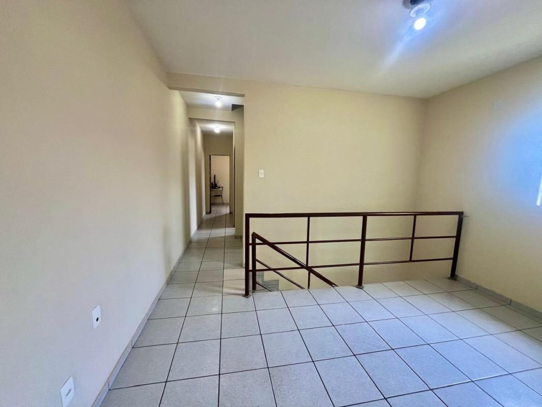 Casa, Santa Terezinha, 3 Quartos, 3 Vagas