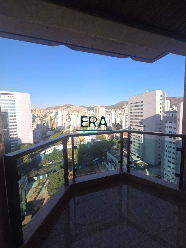 Apartamento, Funcionários, 5 Quartos, 4 Vagas, 4 Suítes