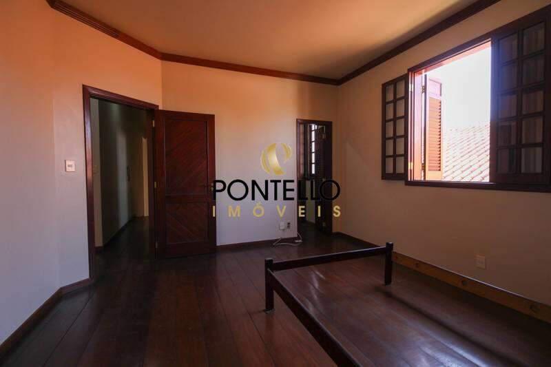 Casa, Palmares, 5 Quartos, 5 Vagas, 2 Suítes