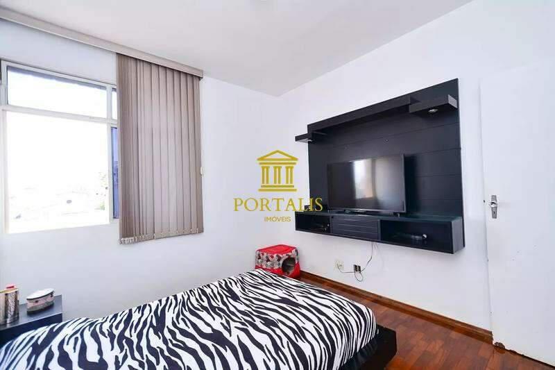 Apartamento, Floresta, 3 Quartos, 1 Vaga