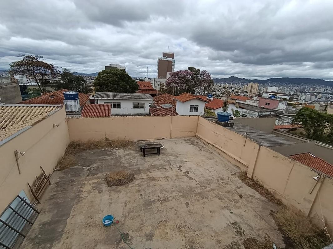 Casa, Caiçaras, 3 Quartos, 9 Vagas, 1 Suíte