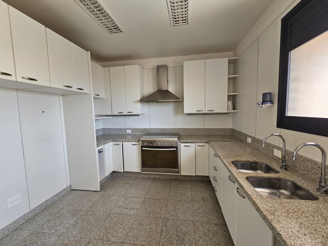 Apartamento, Gutierrez, 4 Quartos, 3 Vagas, 3 Suítes