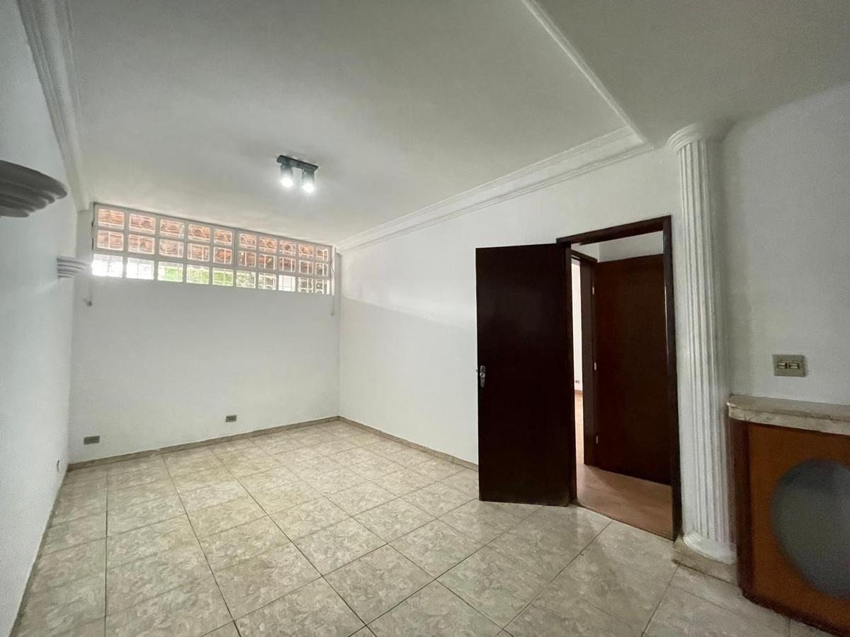 Casa, Cidade Nova, 3 Quartos, 4 Vagas, 1 Suíte