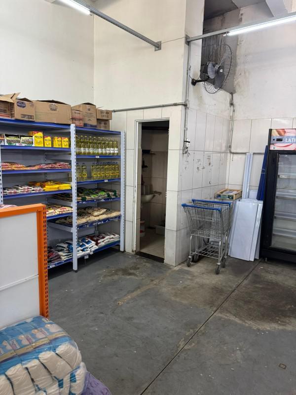 Casa Comercial, São Pedro, 0 Quarto, 0 Vaga