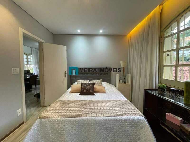 Casa, Santa Lúcia, 5 Quartos, 4 Vagas, 1 Suíte