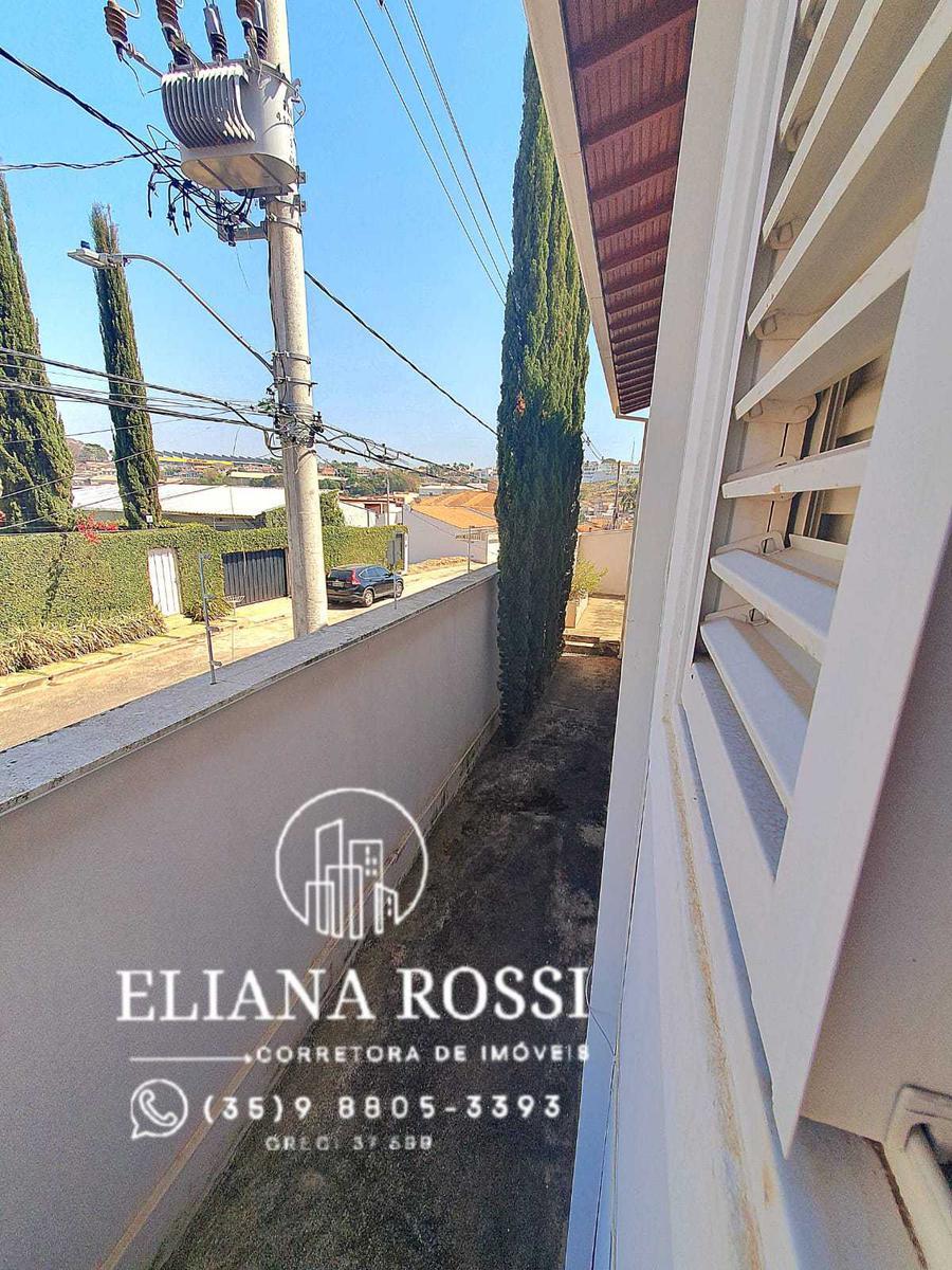 Casa, Campos Elíseos, 3 Quartos, 4 Vagas, 1 Suíte