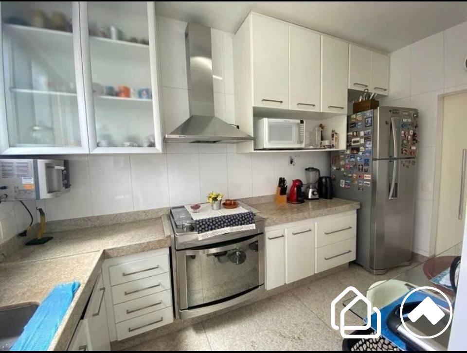 Apartamento, Santa Efigênia, 4 Quartos, 2 Vagas, 2 Suítes
