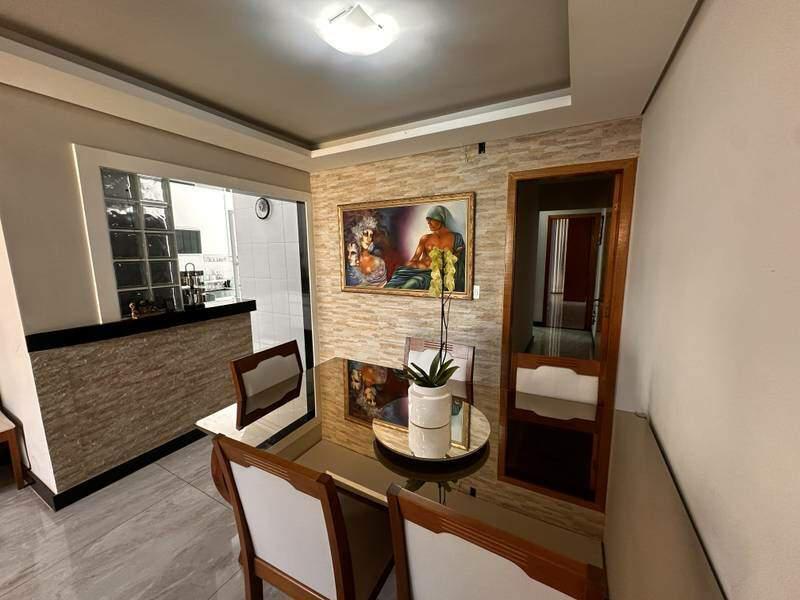 Casa, Fernão Dias, 3 Quartos, 2 Vagas, 1 Suíte