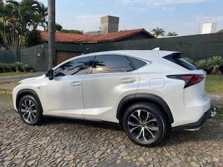 Lexus Nx-200t F-sport 2.0 16v 238cv Aut.