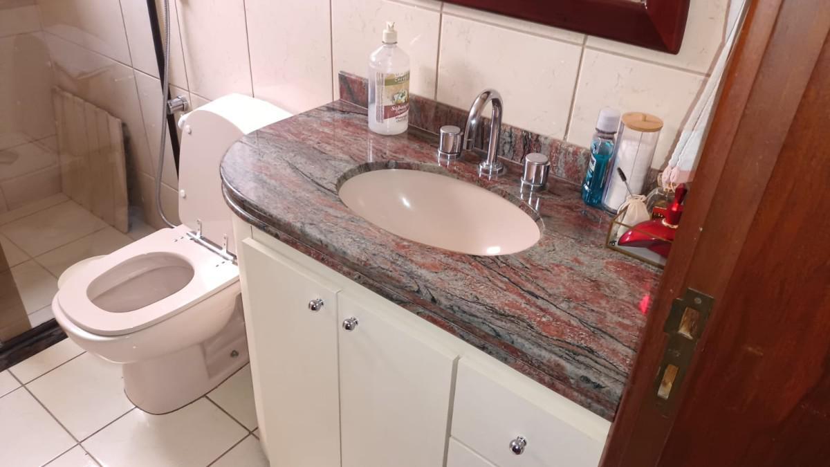 Casa, Colonial, 6 Quartos, 8 Vagas, 1 Suíte