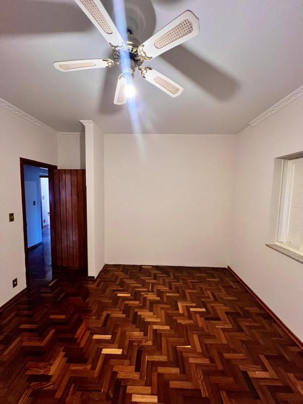 Casa, Vila Pinto, 4 Quartos, 2 Vagas, 1 Suíte