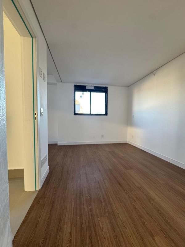Apartamento, Sagrada Família, 3 Quartos, 2 Vagas, 1 Suíte