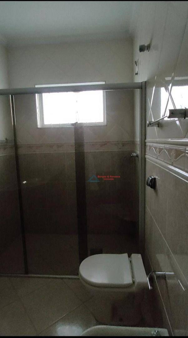 Casa, Centro, 5 Quartos, 0 Vaga