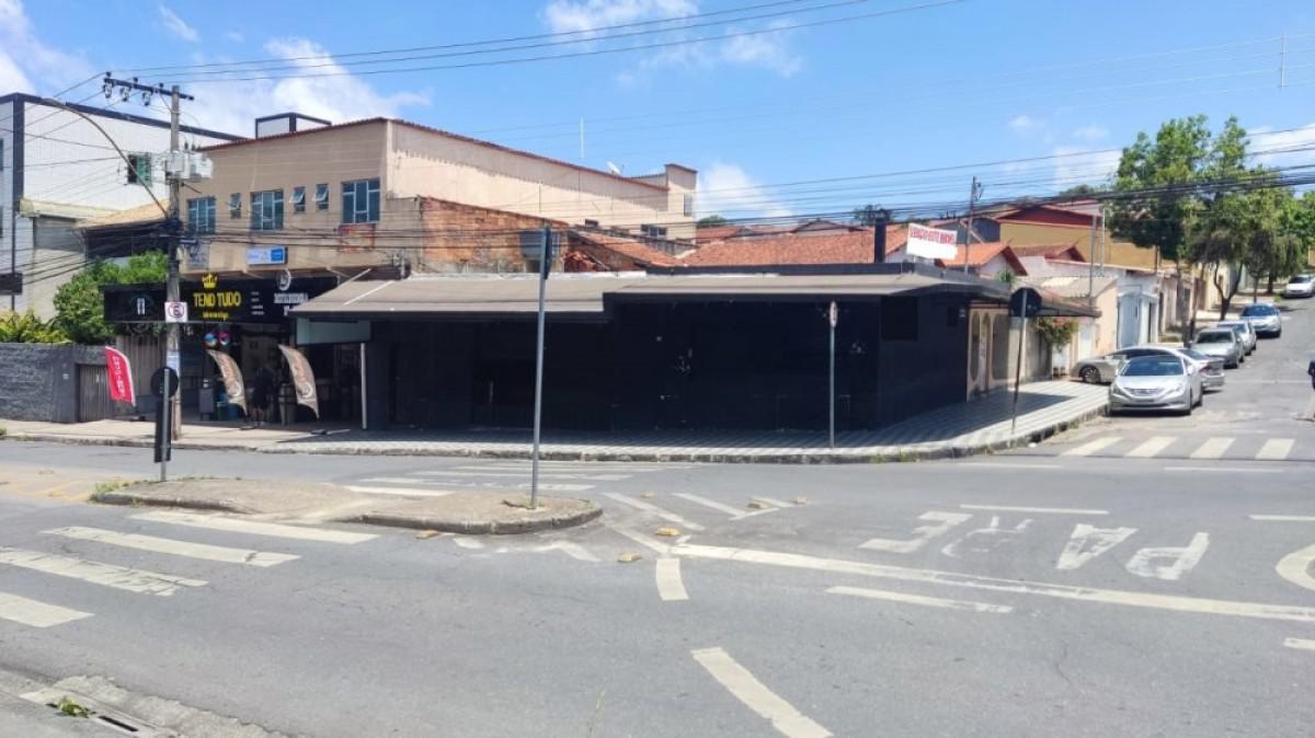 Andar, Teixeira Dias, 0 Quarto, 0 Vaga