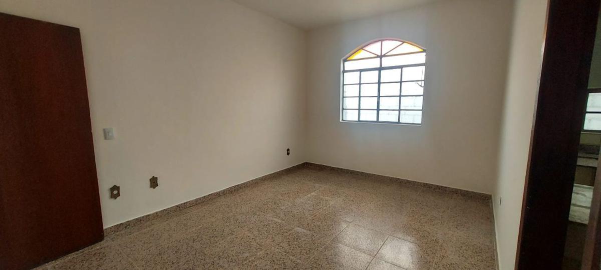 Casa, Palmares, 3 Quartos, 4 Vagas, 1 Suíte