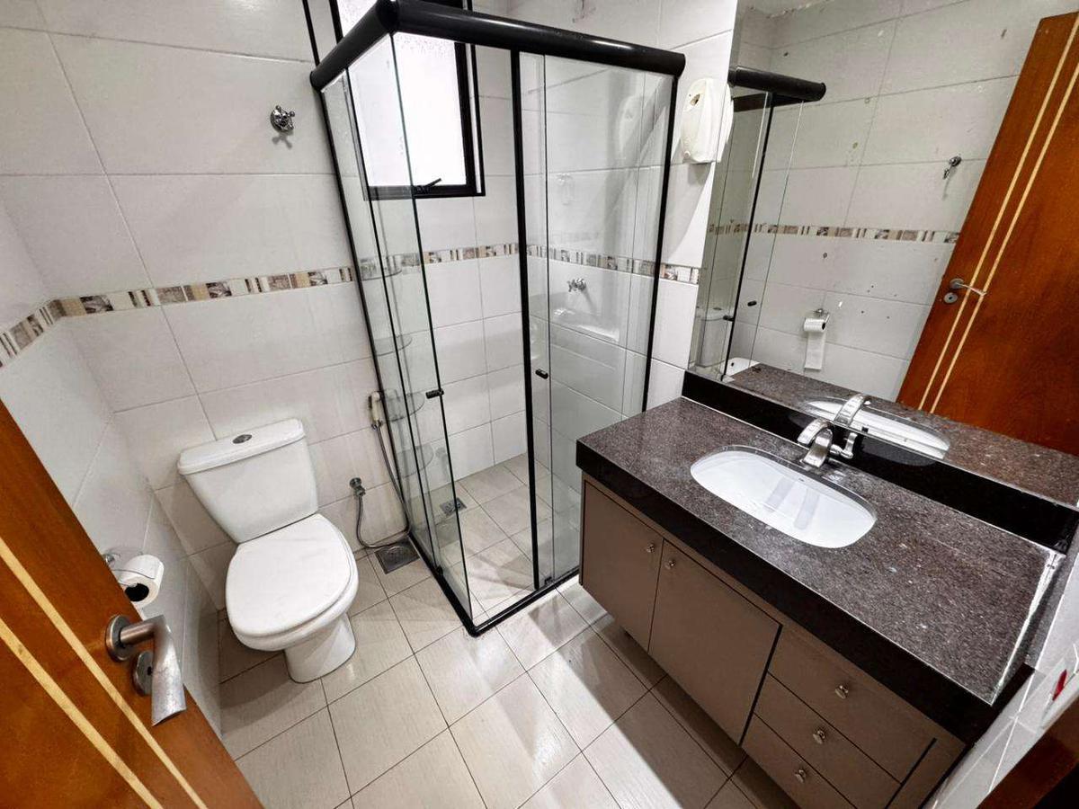 Apartamento, Sagrada Família, 3 Quartos, 4 Vagas, 1 Suíte