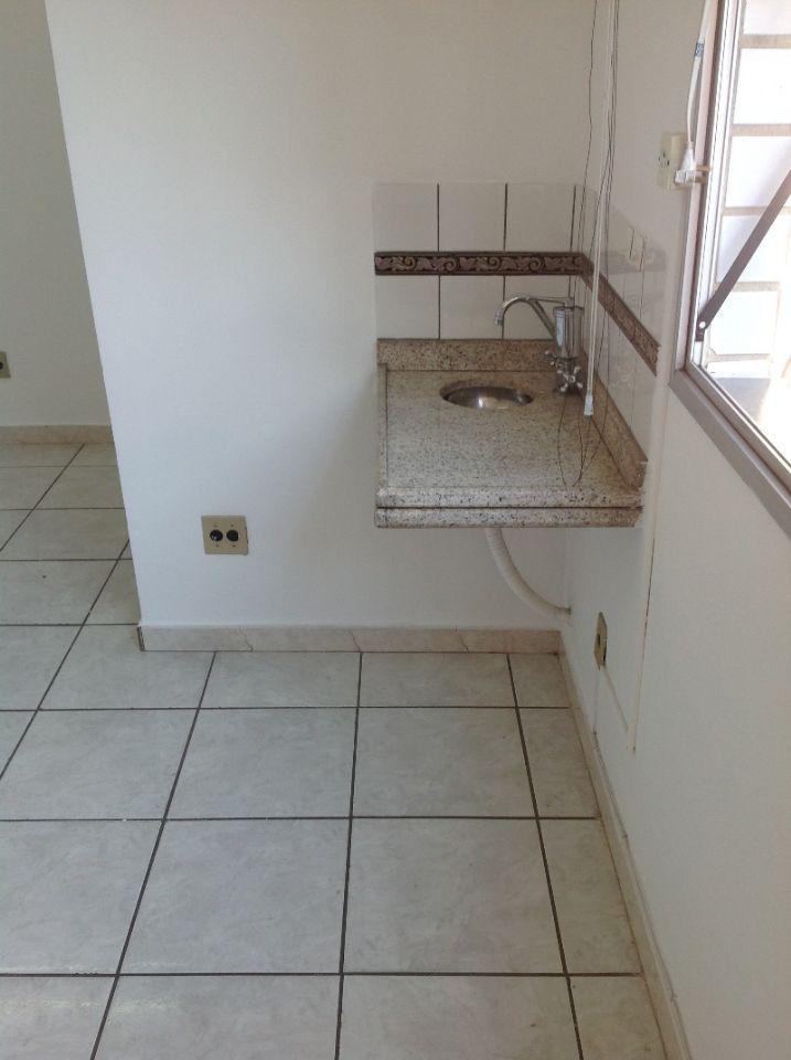 Sala, Barro Preto, 0 Quarto, 1 Vaga