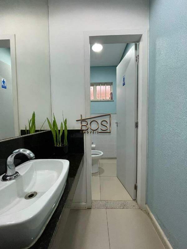 Casa, Vila Paris, 6 Quartos, 4 Vagas