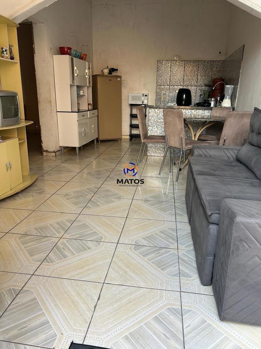 Casa, Conjunto Cristina (são Benedito), 2 Quartos, 0 Vaga, 1 Suíte