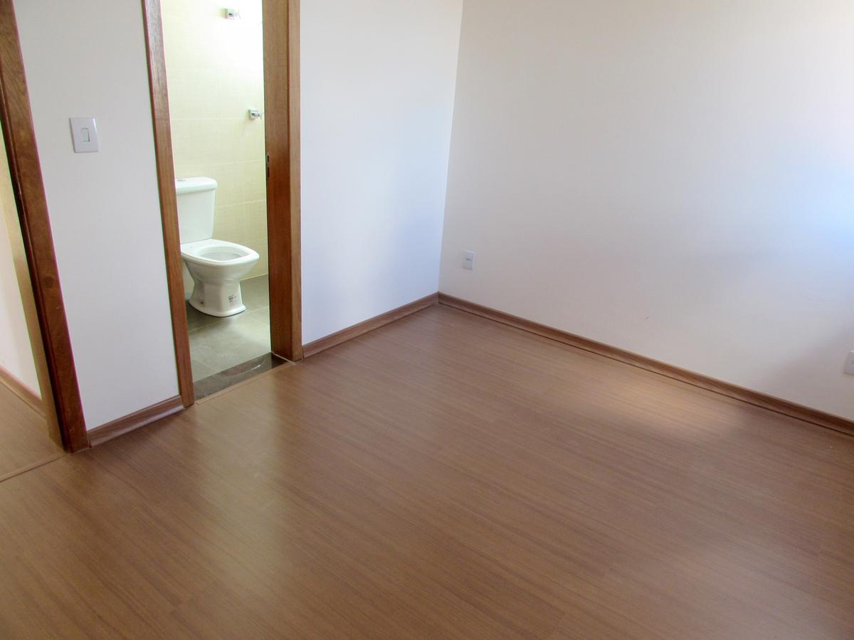 Apartamento, Planalto, 3 Quartos, 4 Vagas, 1 Suíte
