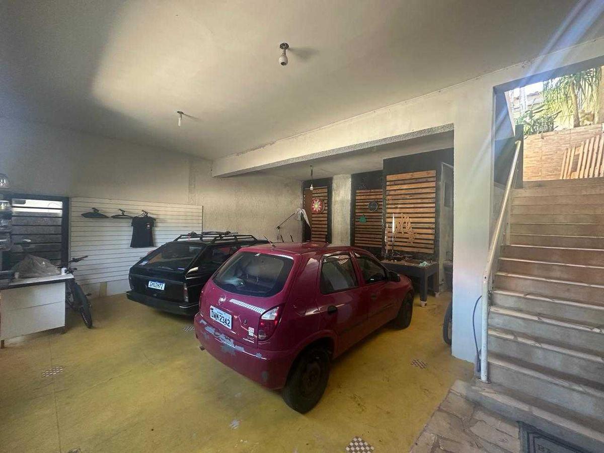 Casa, Campos Elíseos, 2 Quartos, 0 Vaga, 1 Suíte