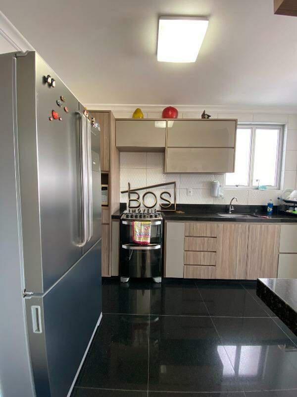 Apartamento, Floresta, 3 Quartos, 2 Vagas, 1 Suíte