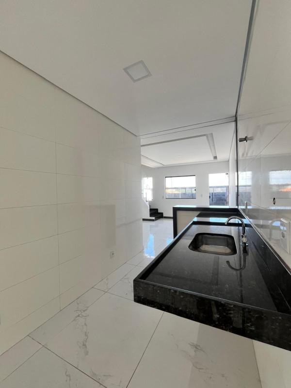 Casa, Masterville, 3 Quartos, 2 Vagas