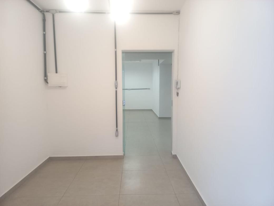 Casa Comercial, Jardim América, 1 Quarto, 1 Vaga