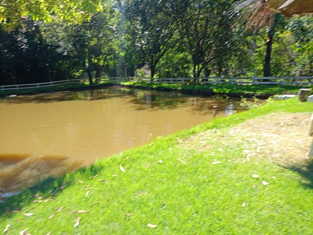 Fazenda, Ravena, 5 Quartos, 2 Vagas, 4 Suítes
