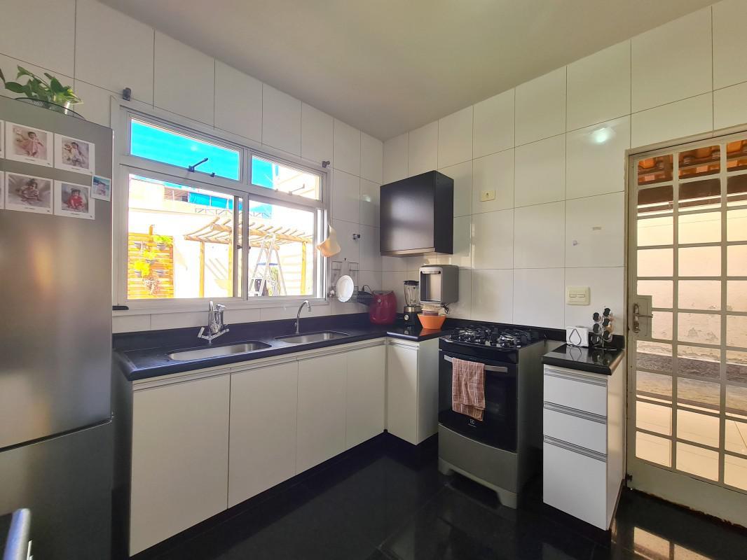 Casa, Ipiranga, 3 Quartos, 2 Vagas, 1 Suíte