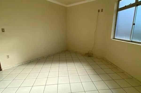 Casa, Caladinho, 3 Quartos, 1 Vaga, 1 Suíte