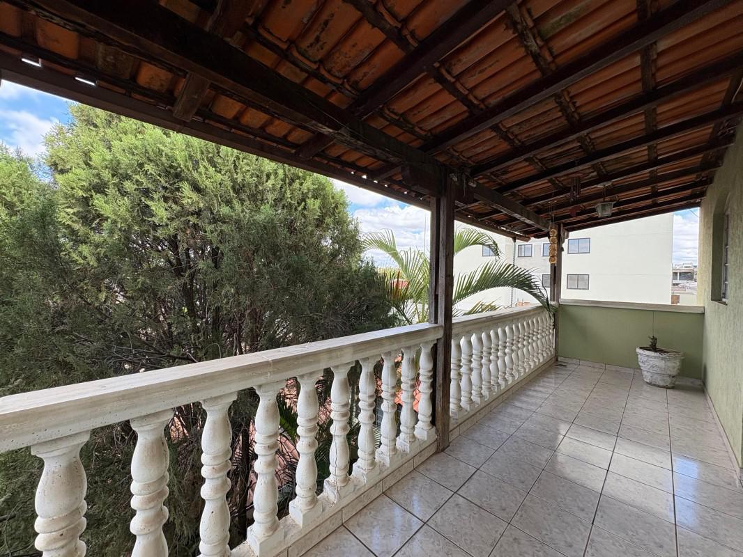 Casa, São Gotardo, 3 Quartos, 4 Vagas