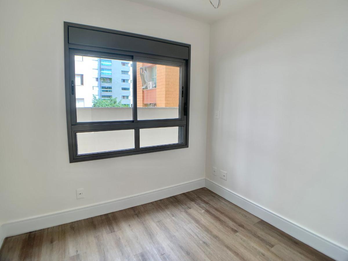 Apartamento, Funcionários, 3 Quartos, 2 Vagas, 2 Suítes
