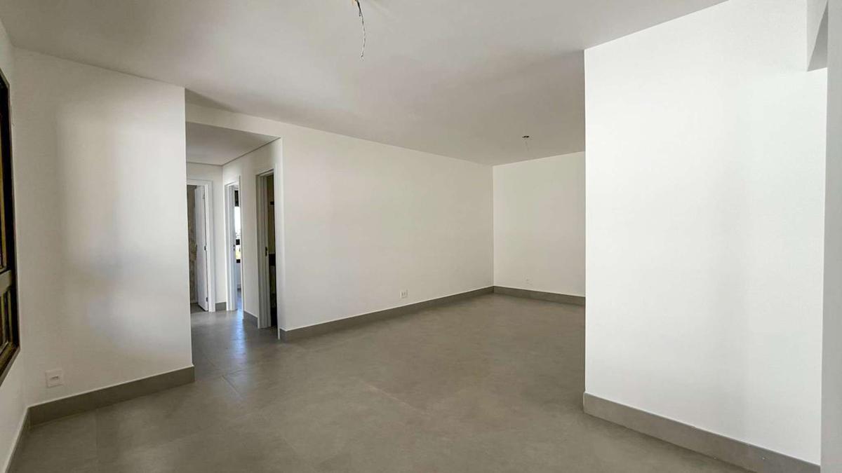 Apartamento, Santa Efigênia, 3 Quartos, 2 Vagas, 3 Suítes