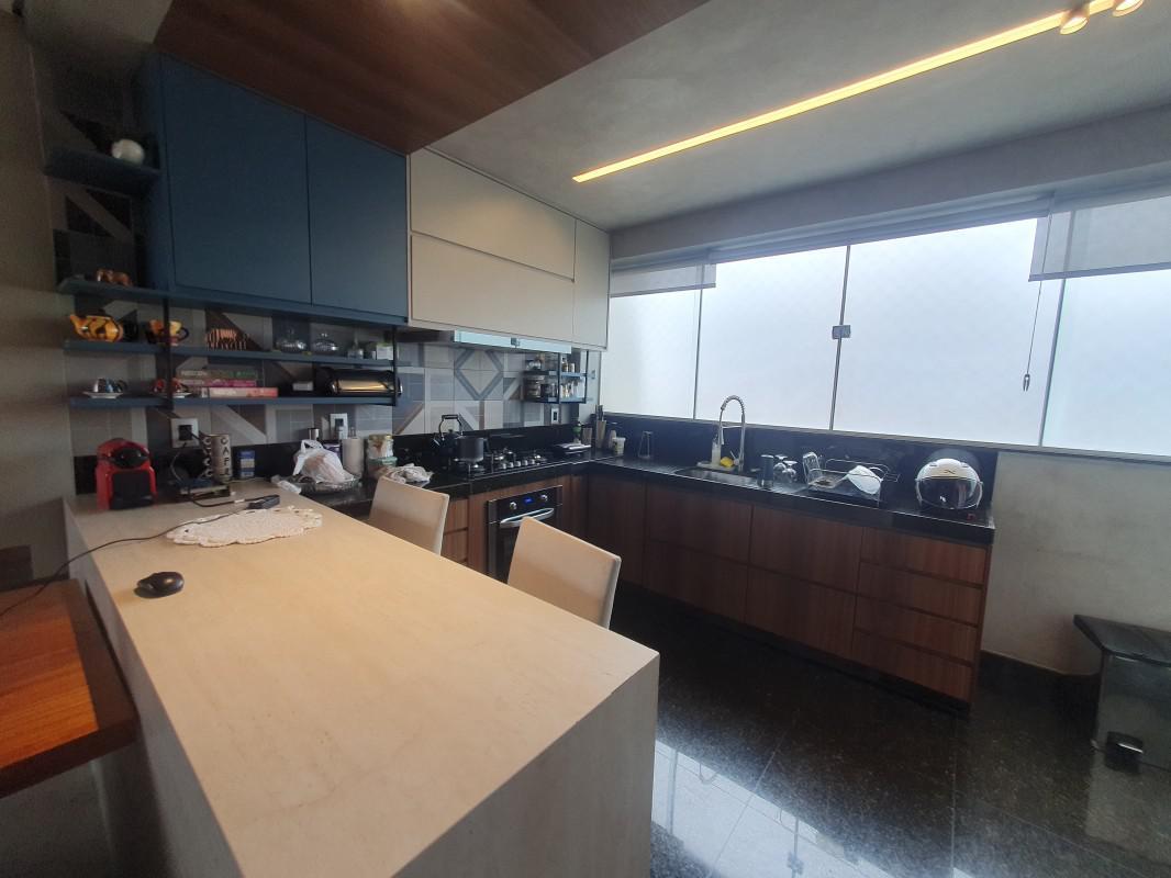 Apartamento, Alto Barroca, 3 Quartos, 3 Vagas, 1 Suíte