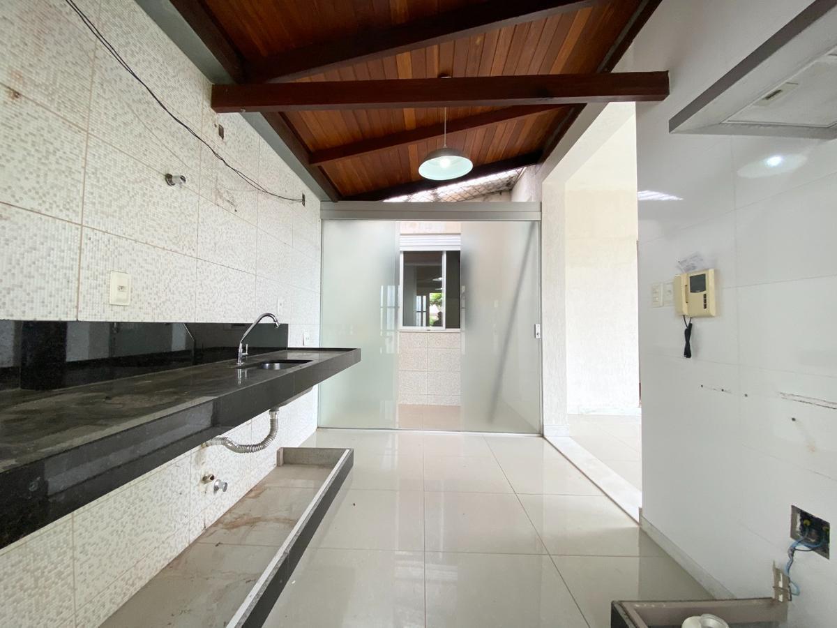 Casa Comercial, São Luiz (pampulha), 2 Quartos, 4 Vagas, 2 Suítes