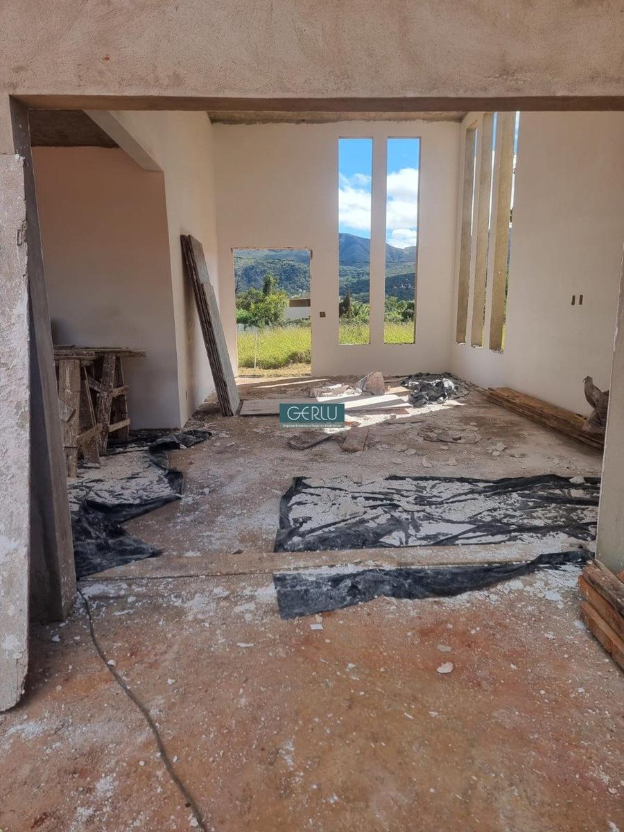 Casa em Condomínio, Centro, 4 Quartos, 2 Vagas, 3 Suítes